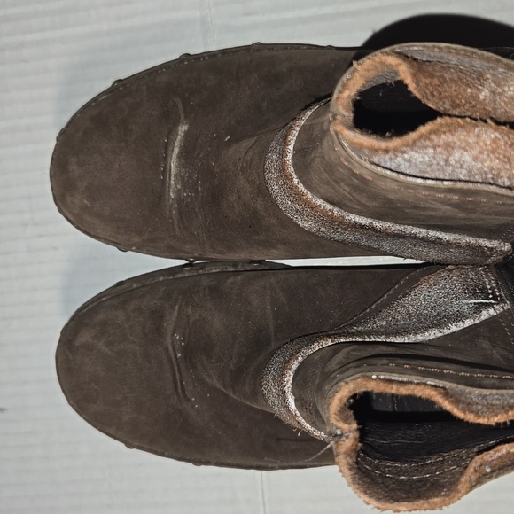 Merrell distressed leather boots - Picture 5 of 9